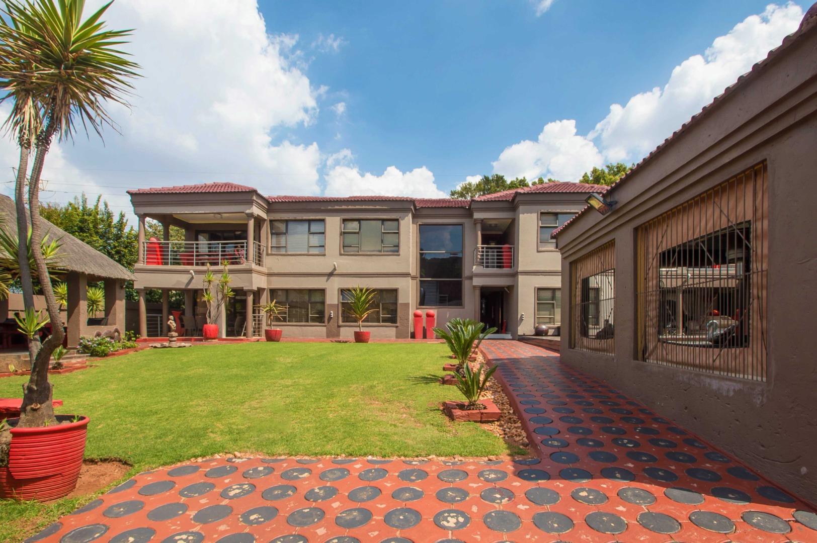 7 Bedroom House for Sale - Gauteng