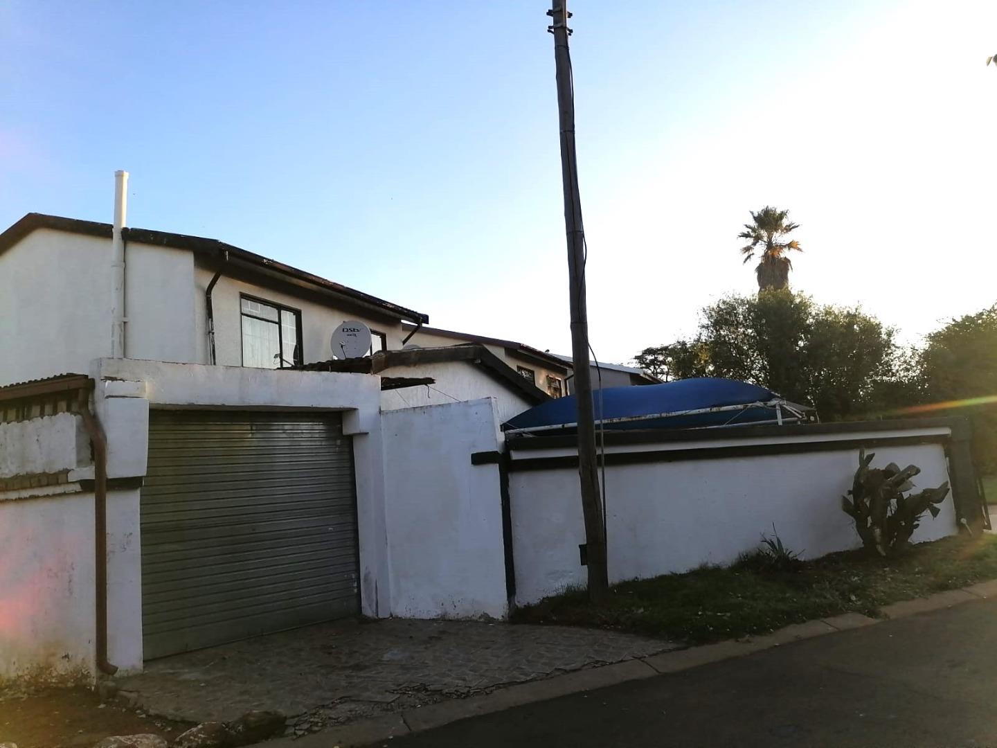 4 Bedroom House for Sale - Gauteng