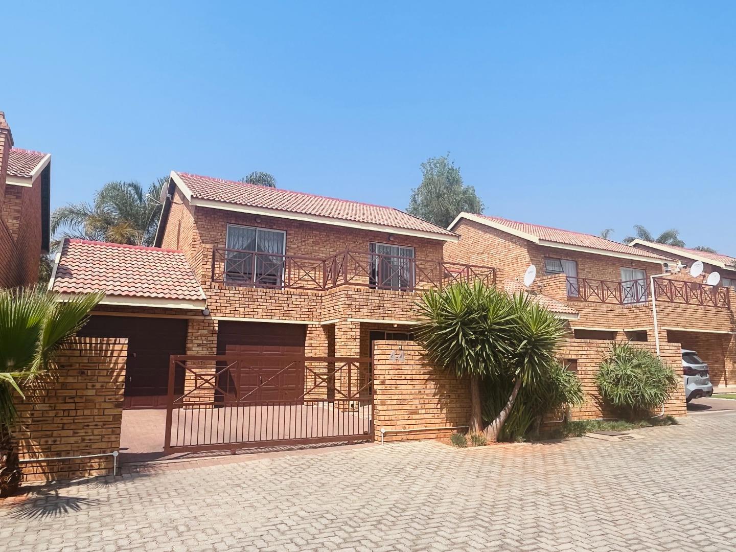 3 Bedroom Cluster for Sale - Gauteng