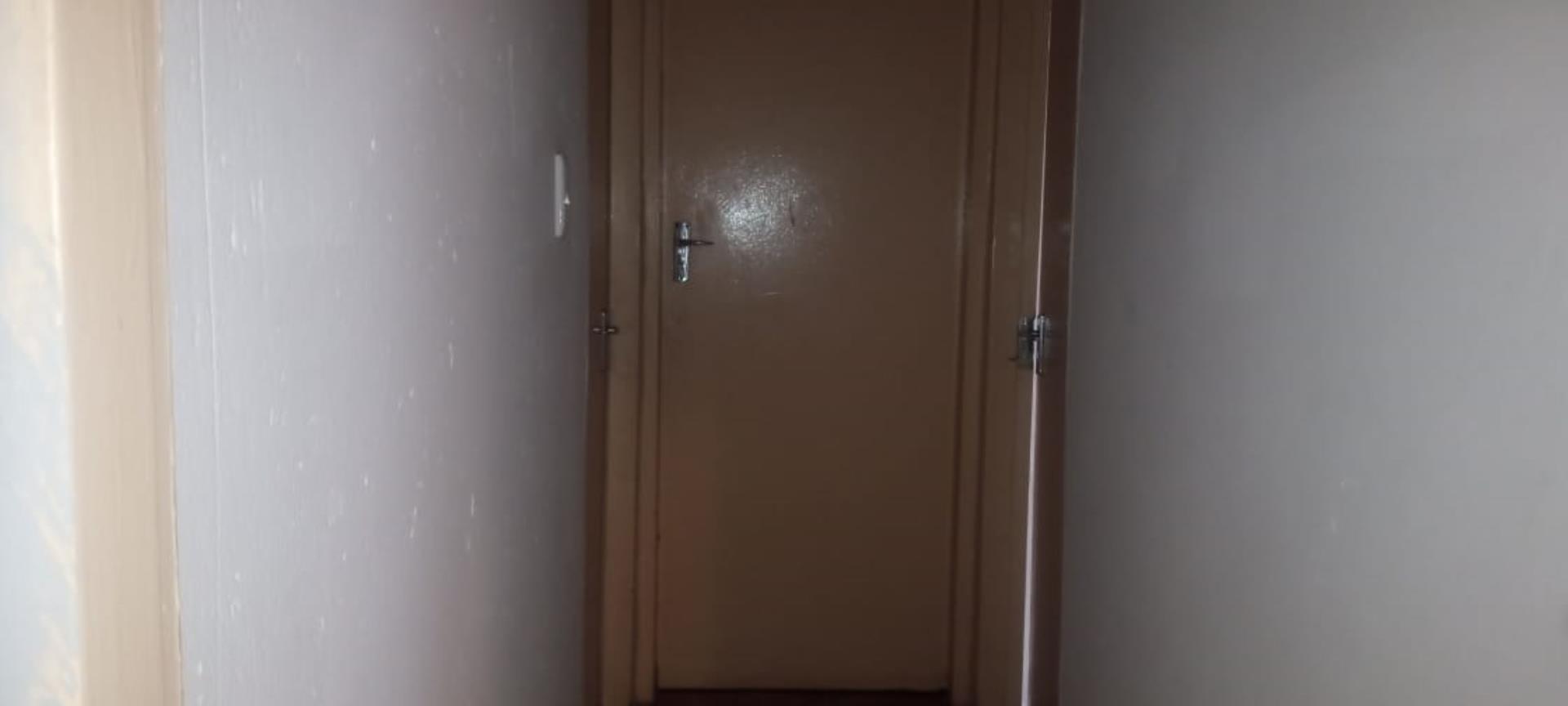 727597_11.jpg