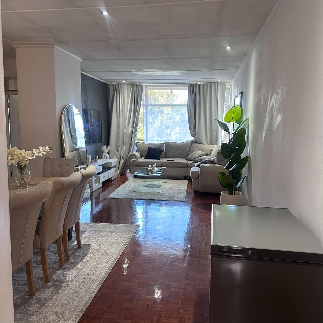 2 Bedroom Flat for Sale - Gauteng